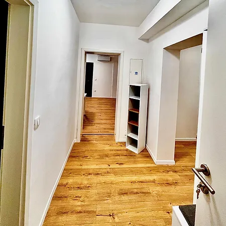 App Manja1 Apartment